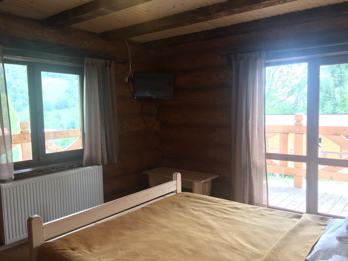Roksolana Hotel Изки Екстериор снимка